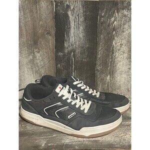 Airwalk Men’s Sneakers Size 11 Gray White Gum Sole Skater Shoes Comfort